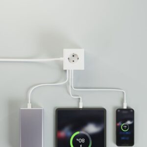 SiGN PowerCombo Cube Väggladdare 3680w, 2x USB-C, 1x USB-A, 3x AC, 16A - 20W, Vit