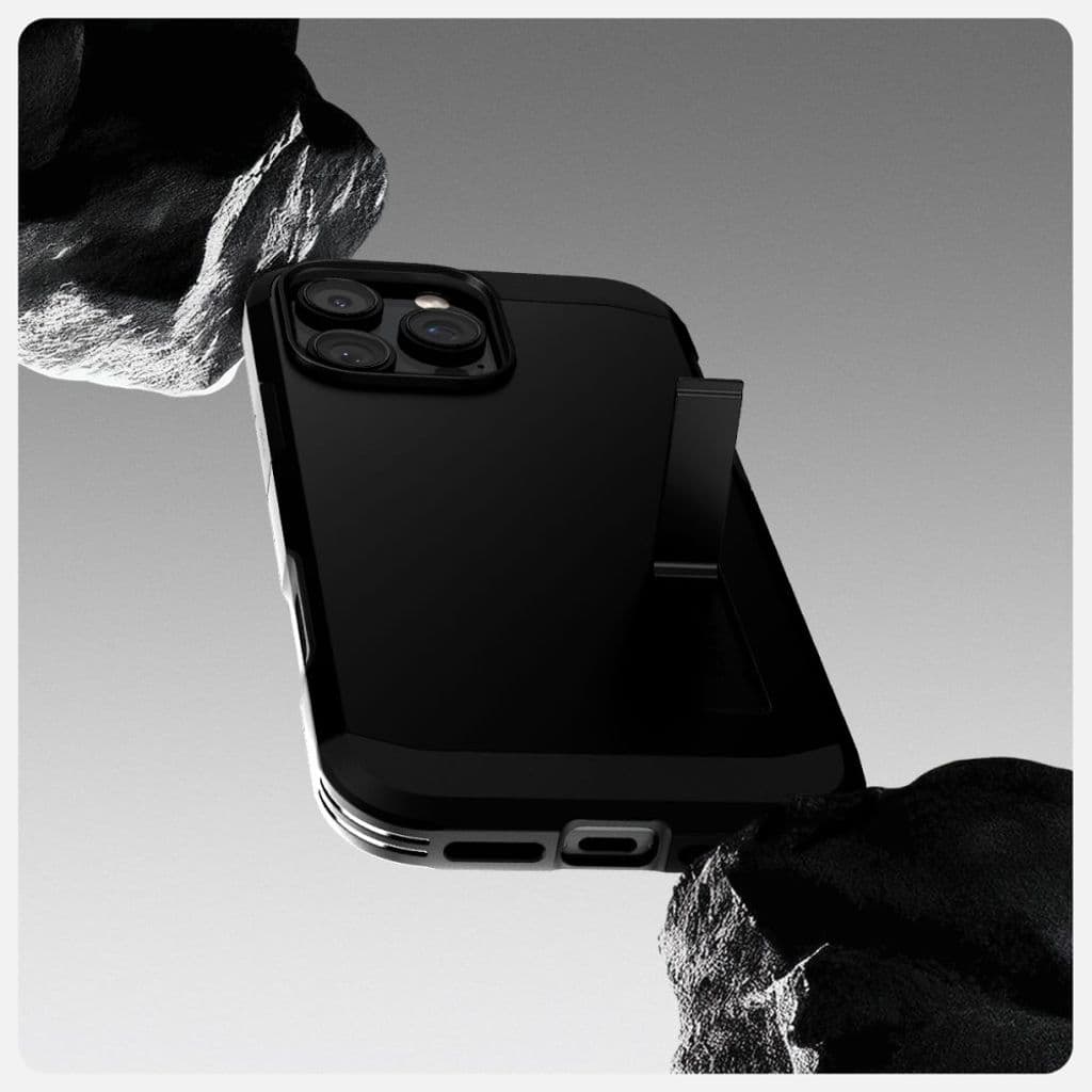 Spigen Tough Armor MagSafe Skal till iPhone 16 Pro Max - Svart - Bild 11