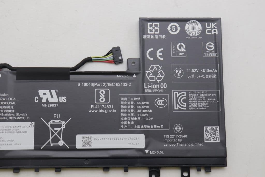 Lenovo Laptop Batteri 3C 56.6wh 11.52V L22B3PA4 BYD/B - Bild 3