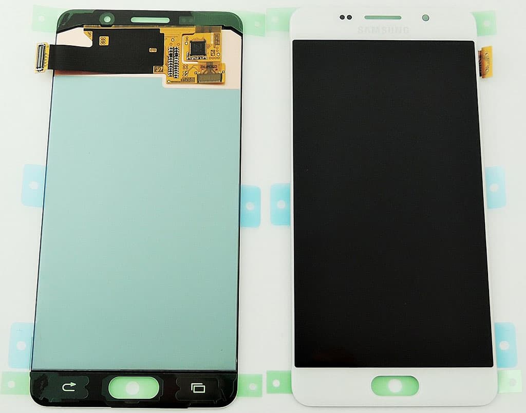 Samsung Galaxy A5 2016 Skärm med LCD display Vit - Original