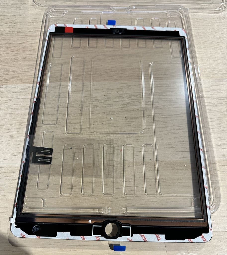 iPad 10.2" 9th Gen 2021 / 8th Gen 2020 / 7th Gen 2019 pekskärm med glas – svart