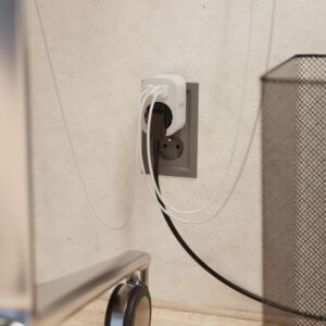 SiGN Smart Väggadapter med elutag USB-A & USB-C 20W